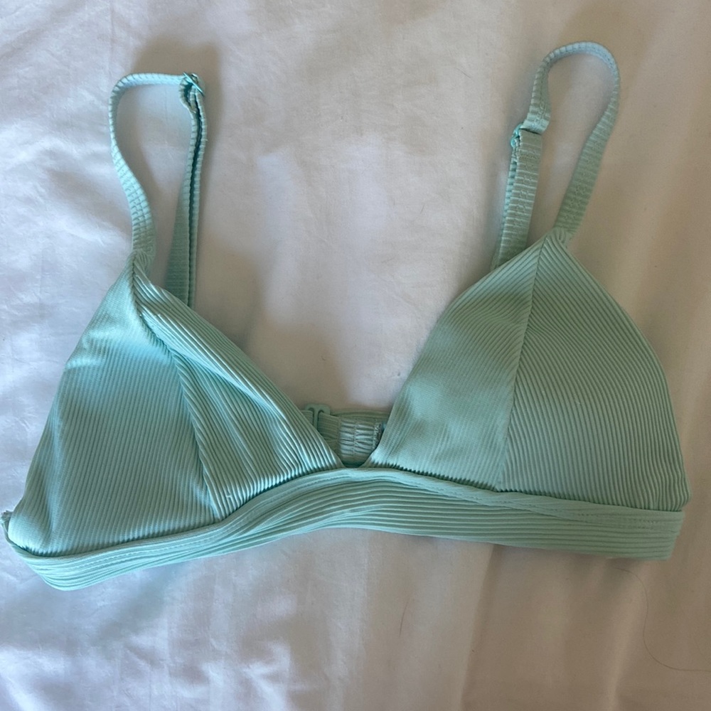 Aqua Ribbed Bikini Top Small Ardene